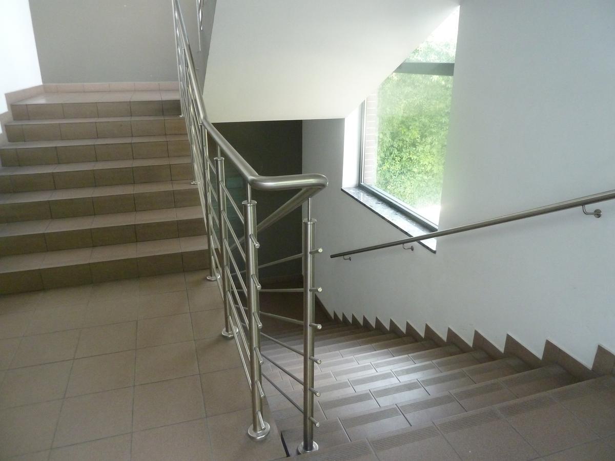 Hostel Gliwice Centrum Parking Exterior photo